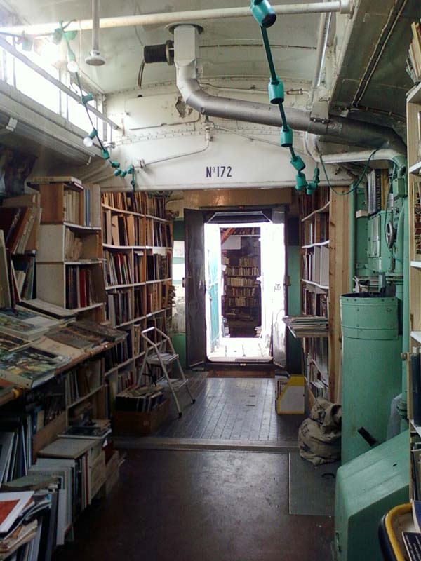 Eco friendly bookstore3