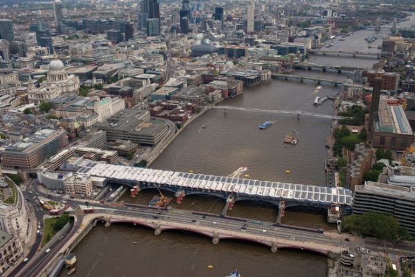 world’s largest solar-powered bridge (2)