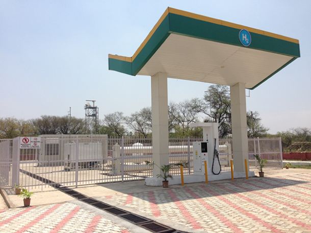 India's first solar powered hydrogen fule station