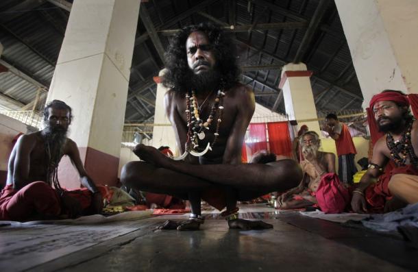 ndia's holy men practising yoga 10