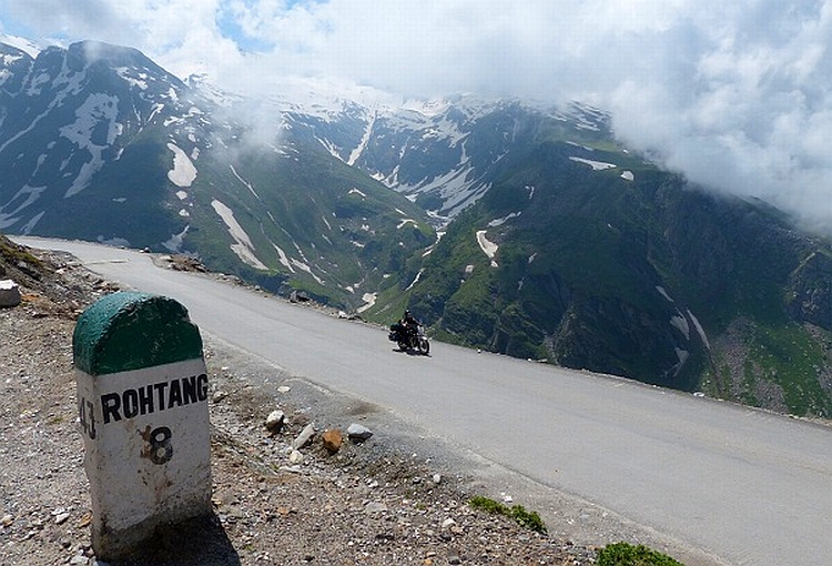 CNG station in Rohtang