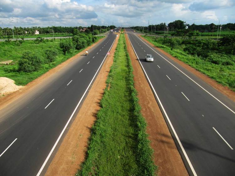 Green-Corridor-along-Indian-NH