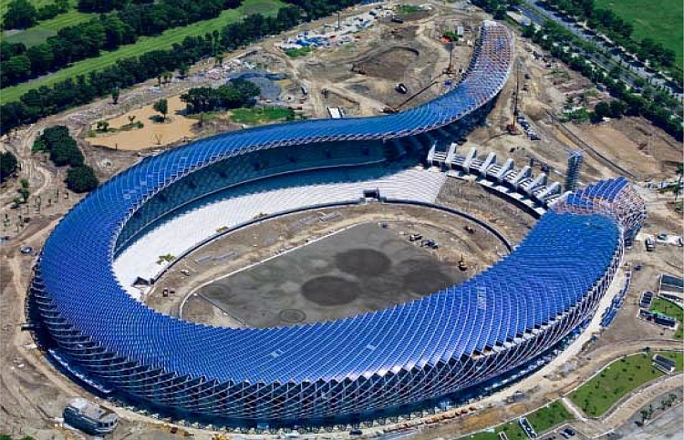 Sun-powered ‘dragon-shaped’ stadium in Taiwan