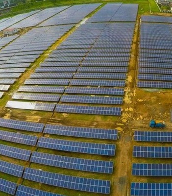 kochi solar powered air port