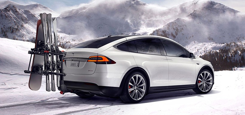 Tesla electric suv model x 4