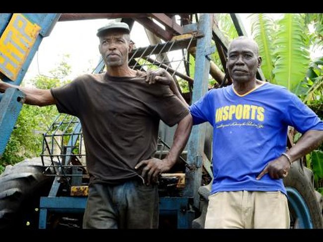 jamaican man builds cane loader out of scrap 2