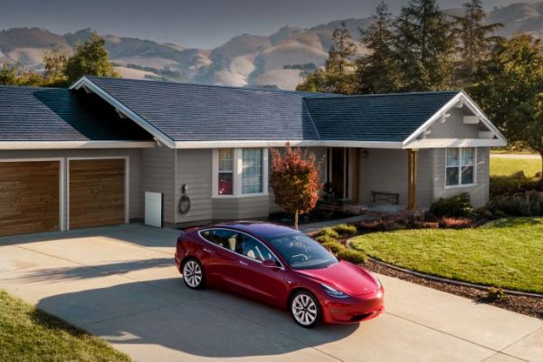 Tesla Solar Roof vs Solar Panels
