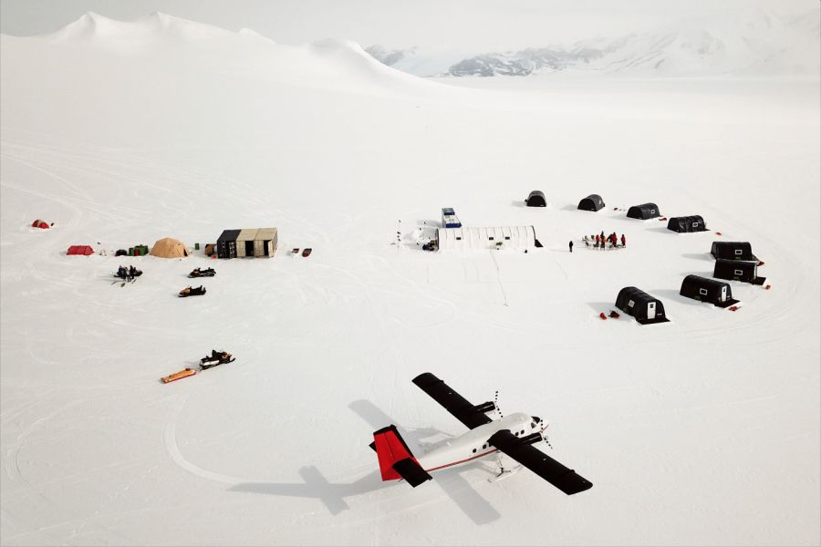 Airbnb is Providing Once-in-a-lifetime Opportunity to Visit Antarctica on One Month Scientific Expedition