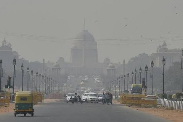 Supreme Court Orders Centre to Use Hydrogen-Based Fuel Technology to Eradicate Delhi Air Pollution