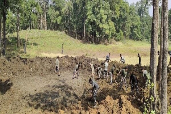 CRPF Takes Initiative to Make Artificial Ponds in Chhattisgarh’s Red Zone Area