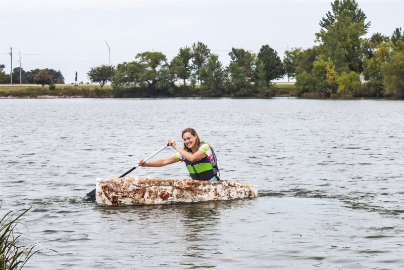 Nebraska Student Builds Canoe Out of Mushroom Roots