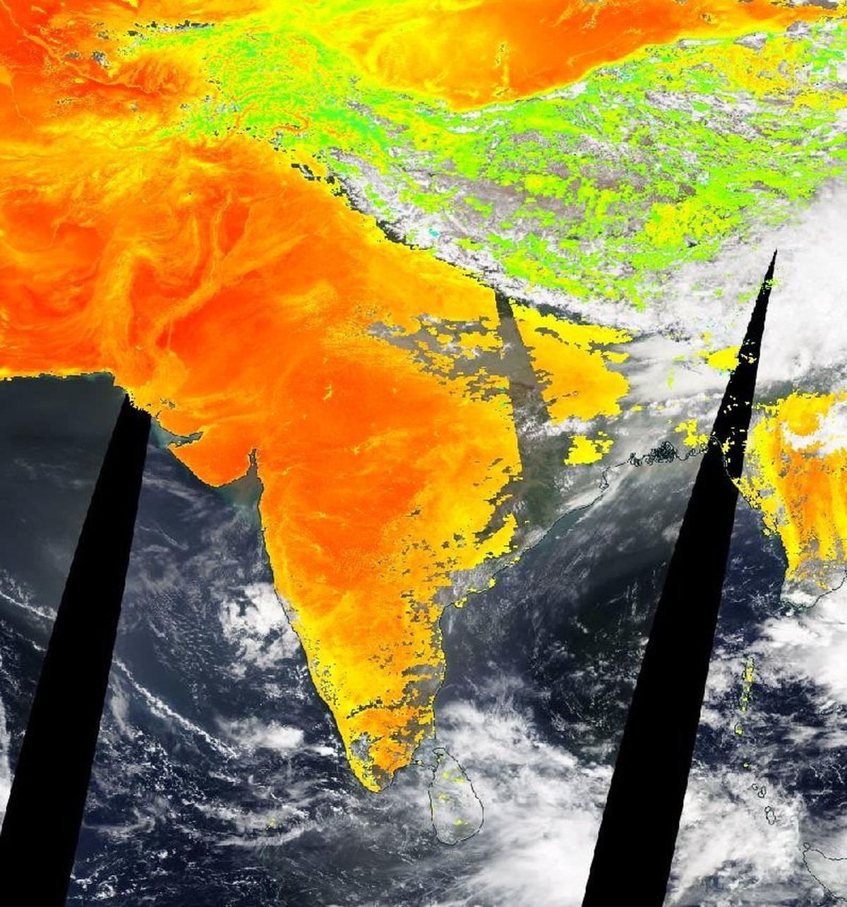 Severe Weather Hits the World, Heatwaves Continue to Peak in India