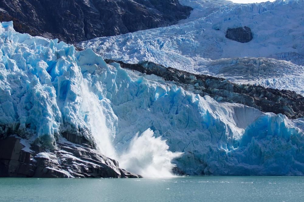 Rock Debris Covering Earth’s Glaciers Offers More Protection from Climate Change