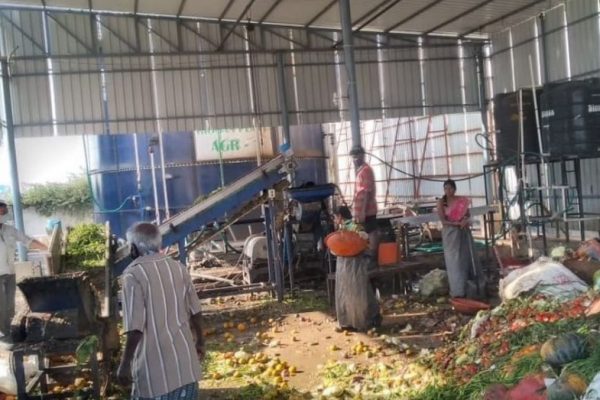 Hyderabad Market Turns Tonnes of Waste into Biofuel Every Day