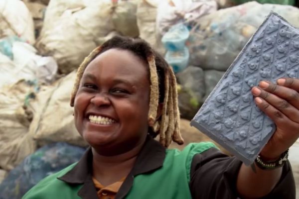 Kenyan Woman Recycles Plastic Waste into Bricks