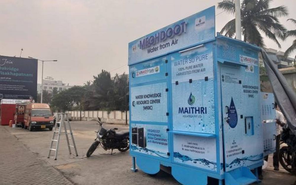 Maithri Aquatech Installs World's First Mobile Water from Air Kiosk