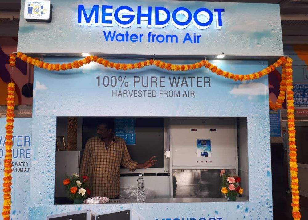 Maithri Aquatech Installs World's First Mobile Water from Air Kiosk