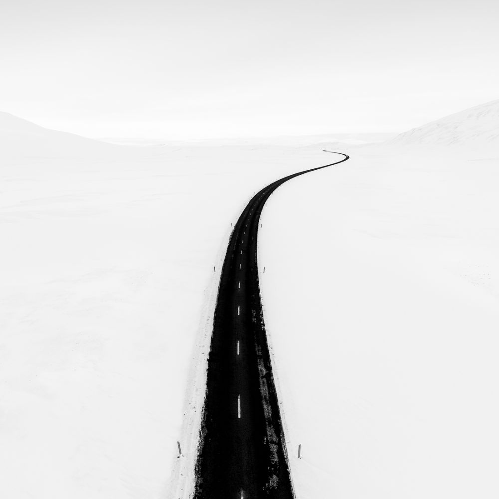 Winner of Black and White Minimalist Photography Awards 2021