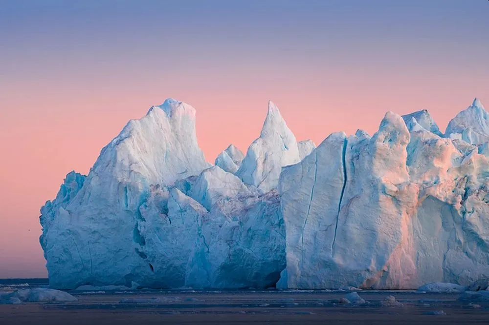 50 + Scary Images Depicting Effects of Global Warming on World's Ice Masses