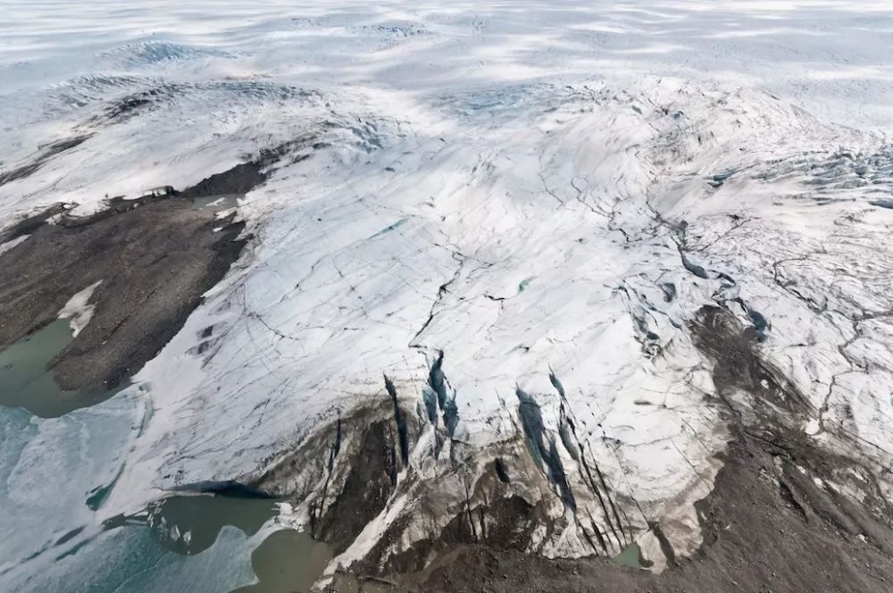 50 + Scary Images Depicting Effects of Global Warming on World's Ice Masses