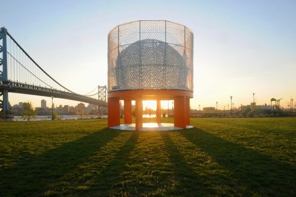 SLO Architecture Build Turntable From Discarded Plastic Bottles and Facemasks