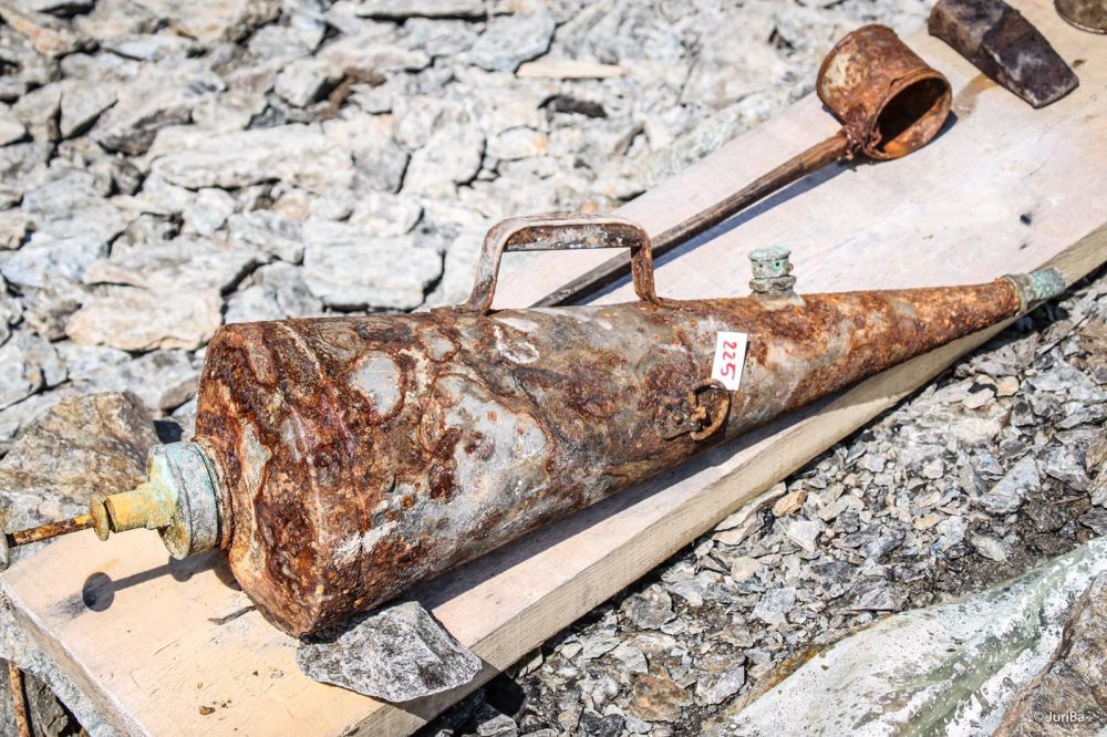 World War I Relics Found in Italian Alps Thanks to Melting Ice