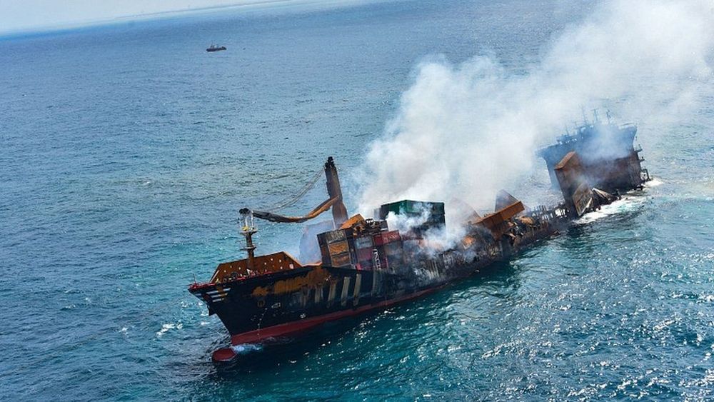 Cargo Ship carrying tons of Chemicals Sinks off Sri Lanka