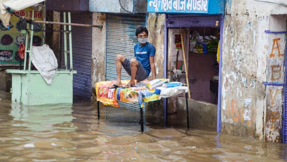 Heavy Rains cause Flash Flooding in the Several Indian States