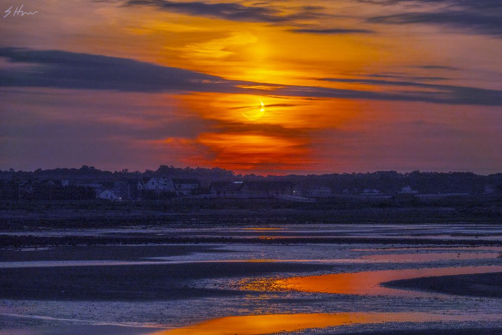 Stunning Pictures of ‘Ring of Fire’ Solar Eclipse