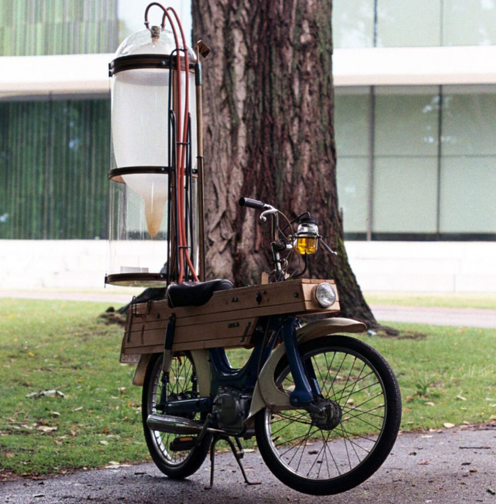 Dutch Student Modifies his Motorcycle to Run on Swamp Gas