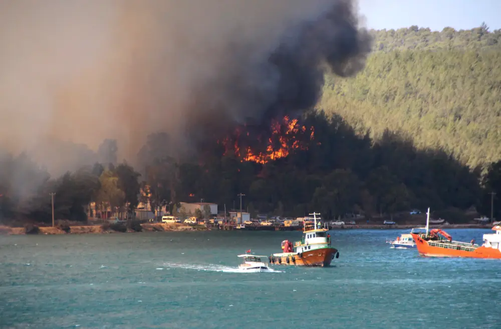 Wildfires Raging Across Southern Turkey Prompt Evacuations
