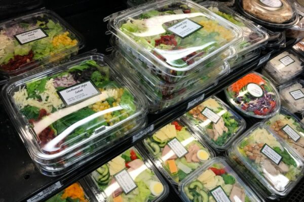 Spain to Ban Plastic Wrapping for Fruits and Vegetables