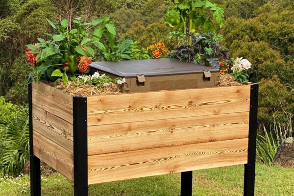 Australian-Based Product Modbed Offers Mini Compost System for Cities