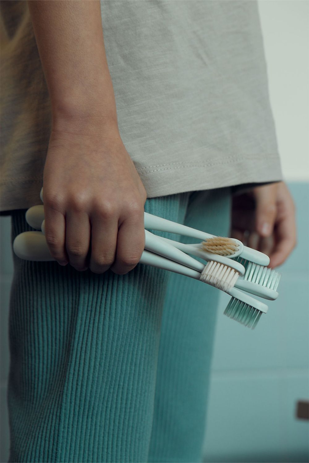 THESE AESTHETIC TOOTHBRUSHES ARE MADE OF BIODEGRADABLE, CORN-BASED PLASTIC