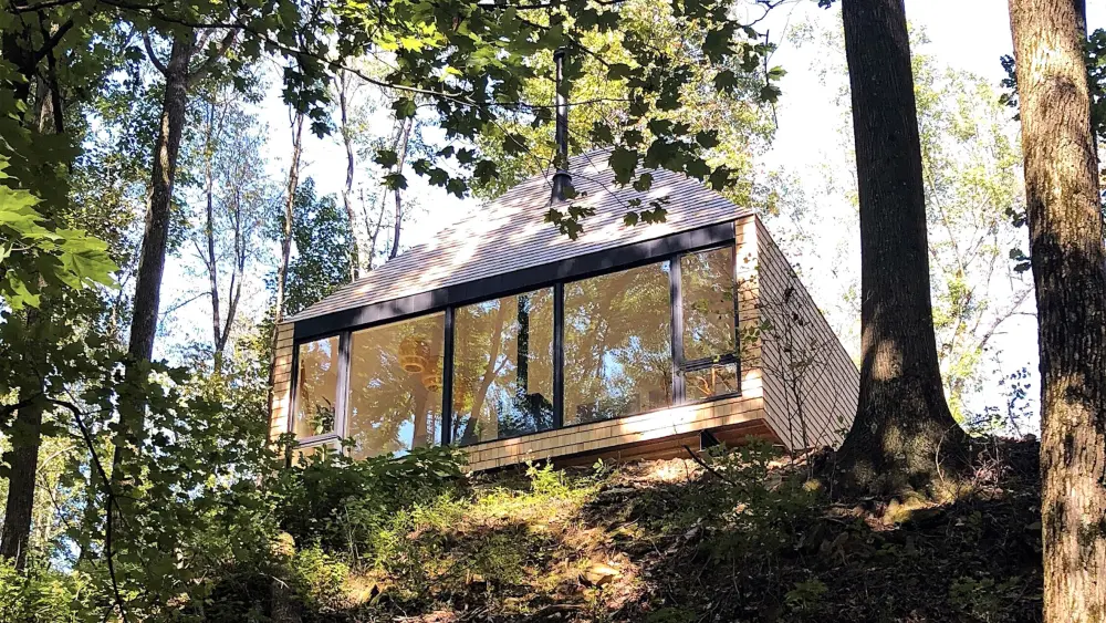 Sustainable Cabins of 21st Century - The Hut