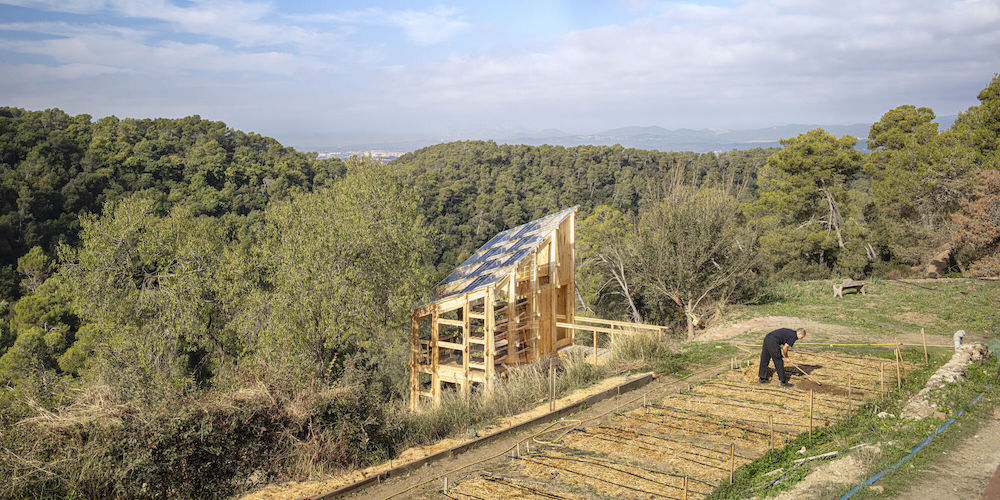 Solar Greenhouse - Self-sufficient Food Cultivation System by IAAC