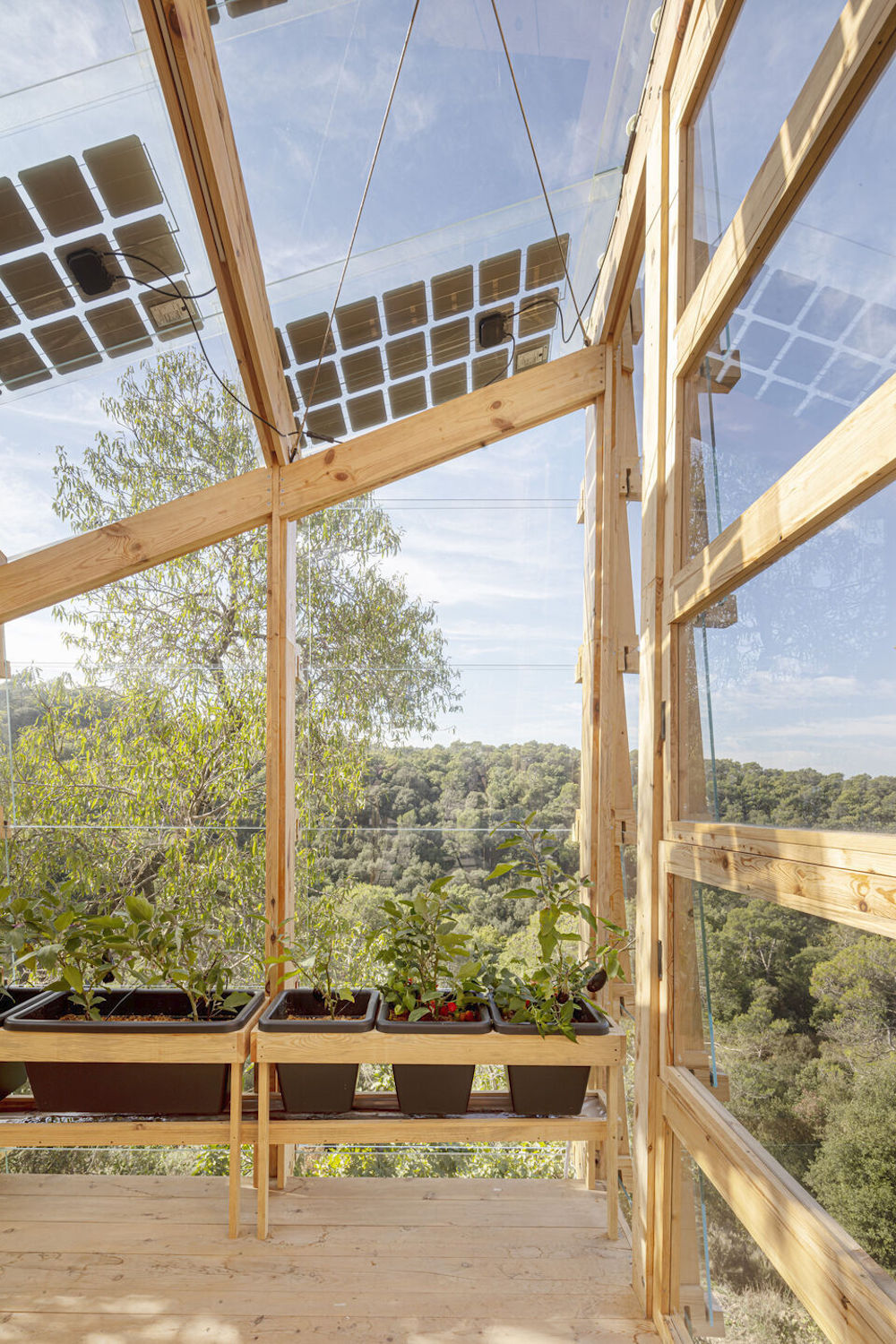 Solar Greenhouse - Self-sufficient Food Cultivation System by IAAC