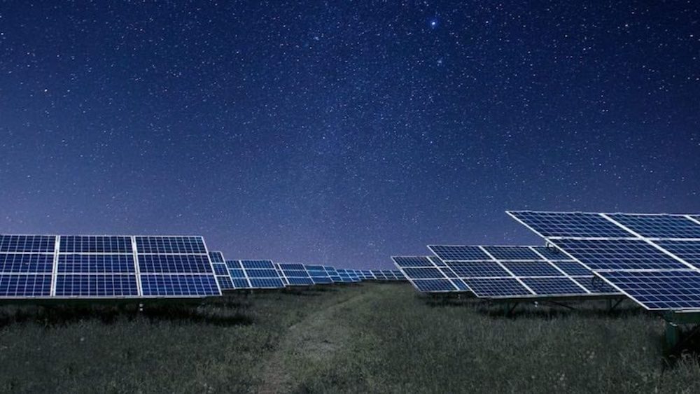 Night-Time Solar Technology Generates Electricity in the Dark