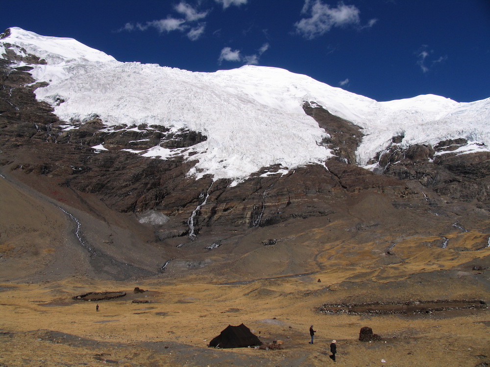 Quickly Melting Tibetan Plateau Spells Fear of Calamity Across Asia