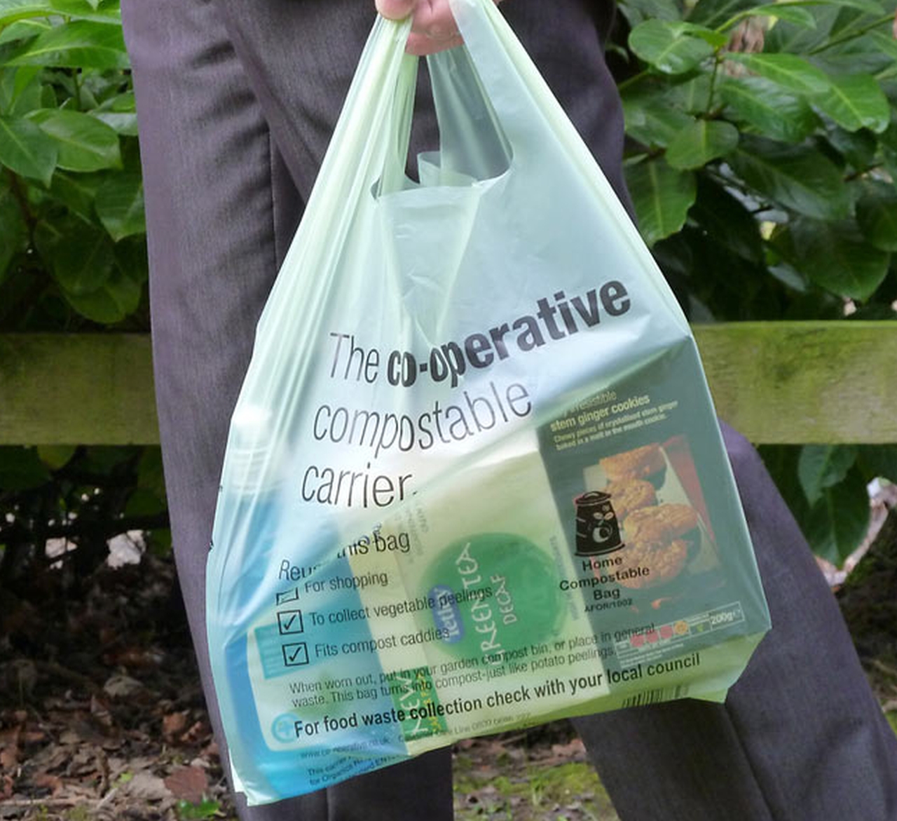 BioBag | Compostable & Biodegradable Bags for Food Waste & Storage | BioBag