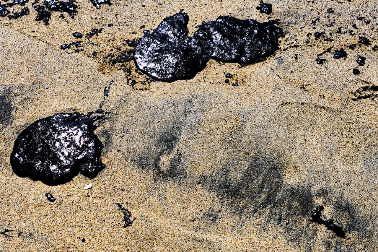 Plastitar - A New Type of Pollution Found on Beaches of Canary Islands