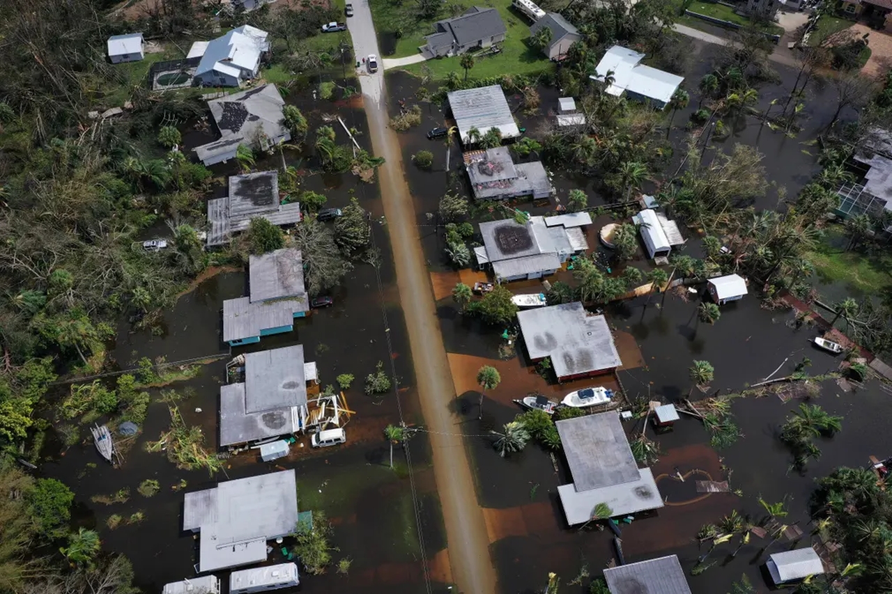 Death and Destruction by Hurricane Ian, In Pictures