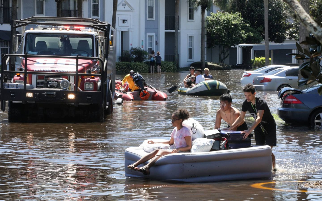 Flooding in aftermath of Hurricane Ian