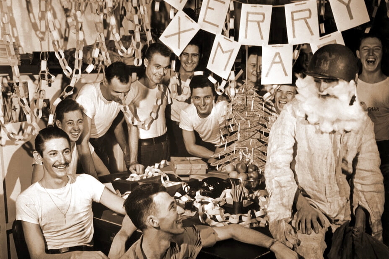 US soldiers celebrate Christmas on the Lexington aircraft carrier in late World War II