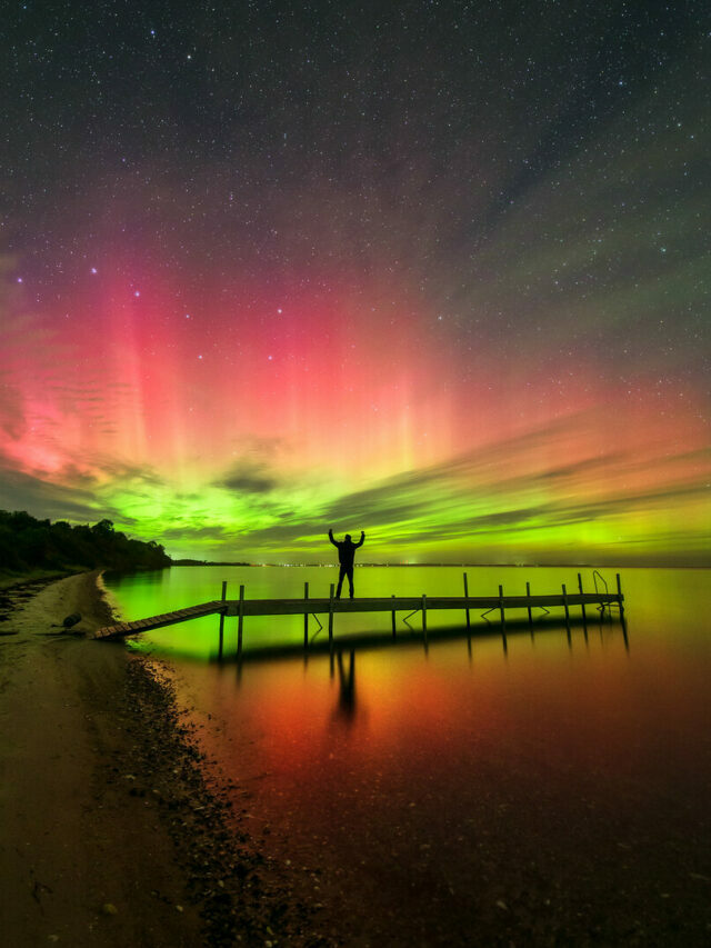 Most Mesmerizing Aurora Borealis Photographs This Year