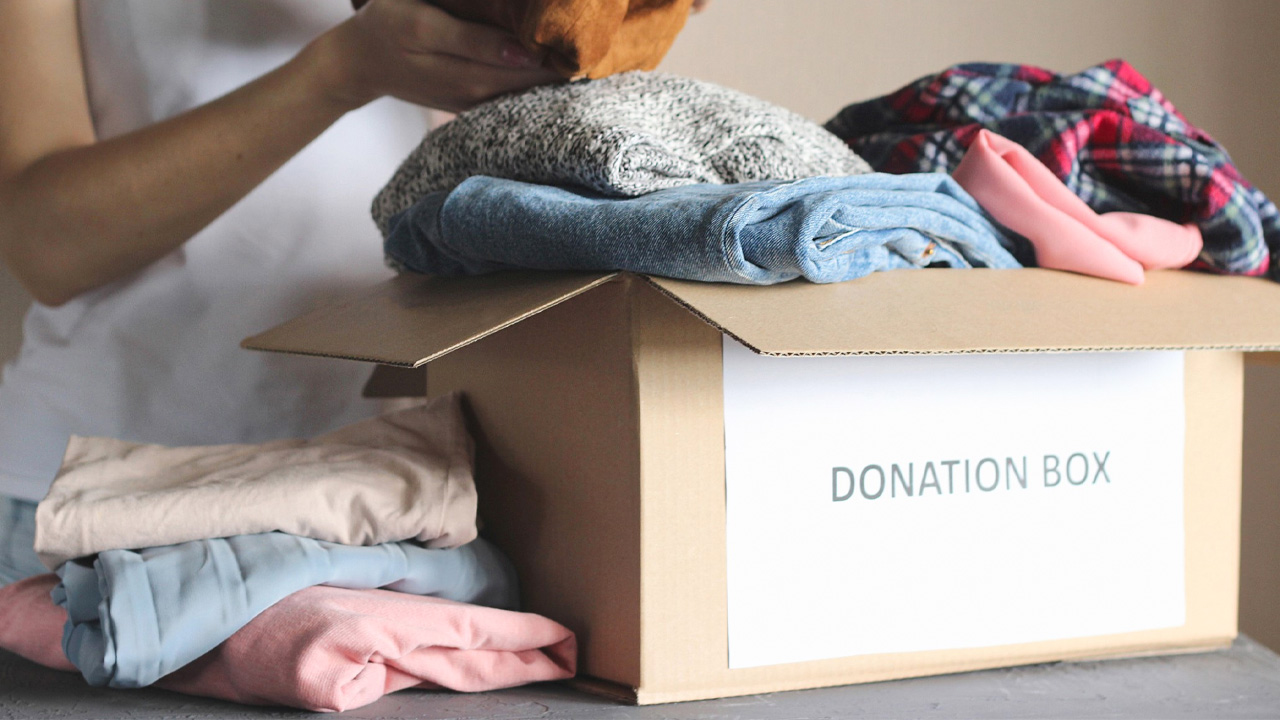 Swap-and-Donate-Clothes